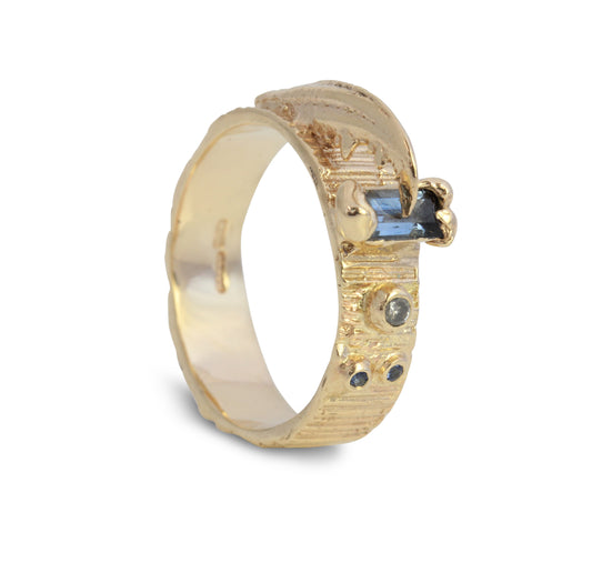 Sapphire barrel ring - EilyOConnell