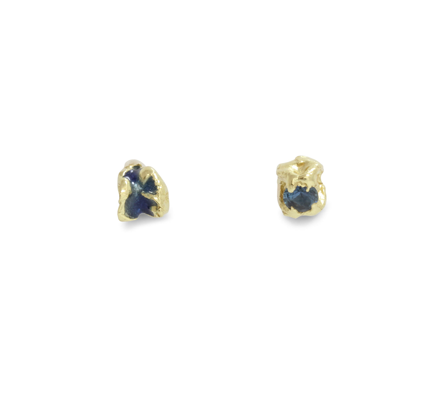 18 carat yellow mis matched earring studs with blue enamel and blue sapphire.